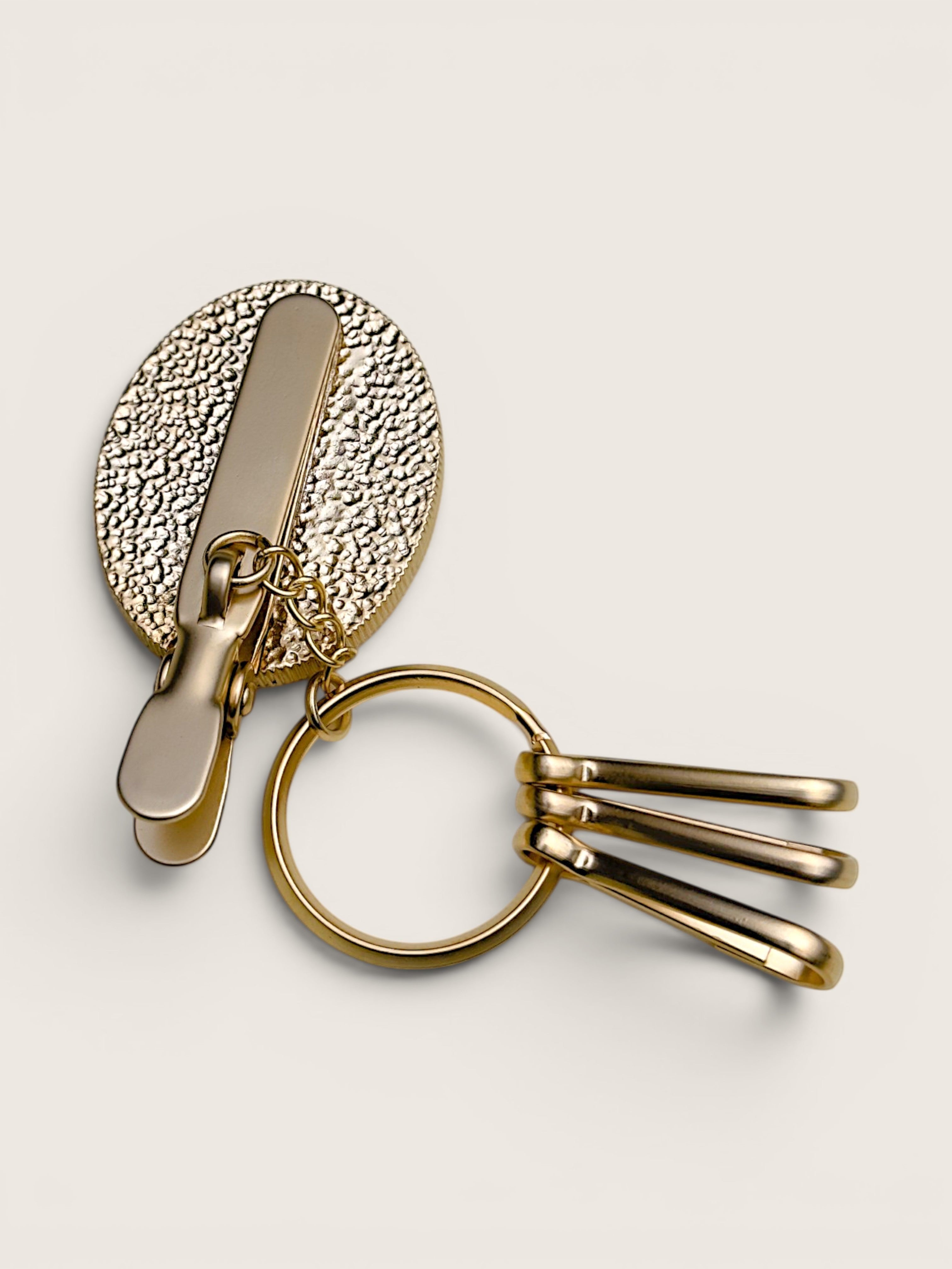Ourooh Japanese Yuzen leather key clip with a textured gold brass sprung clip and three detachable key hooks.